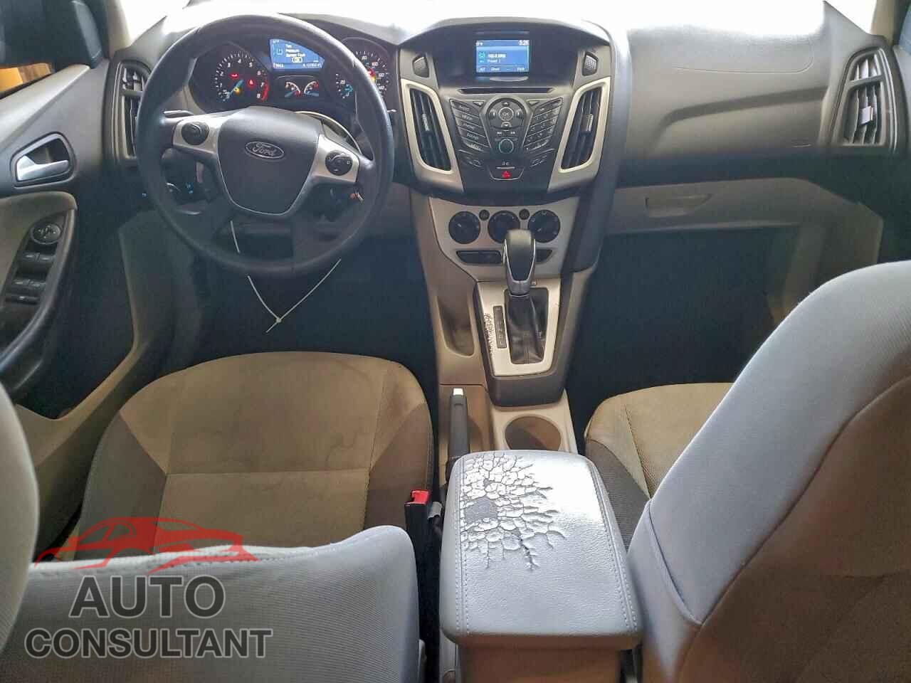 FORD FOCUS 2014 - 1FADP3F24EL431296