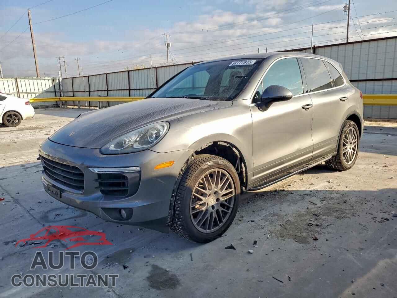 PORSCHE CAYENNE 2017 - WP1AB2A23HLA53732