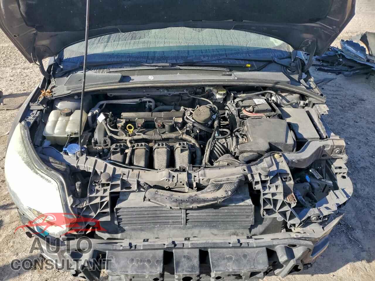 FORD FOCUS 2013 - 1FADP3F27DL112876