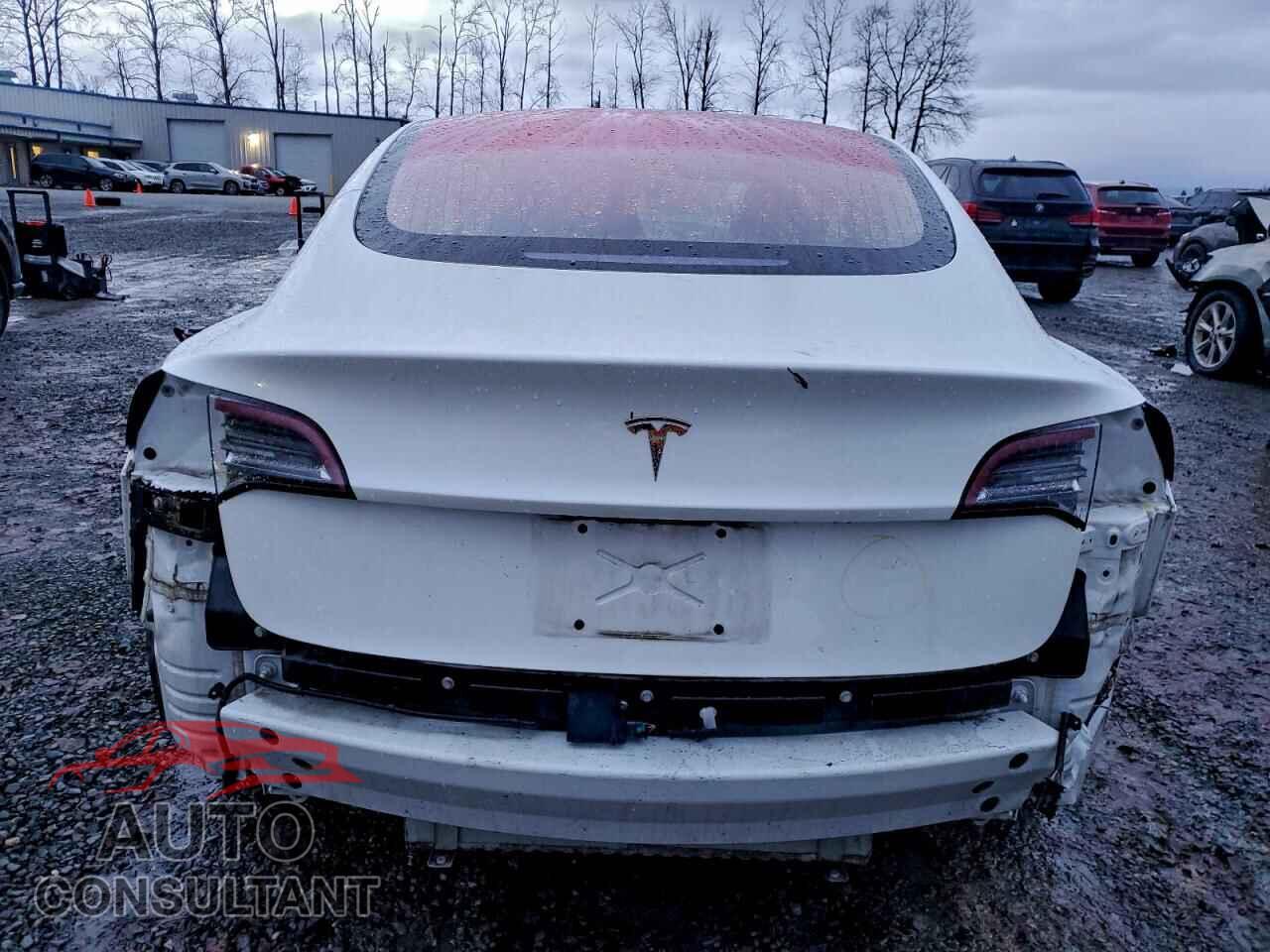 TESLA MODEL 3 2018 - 5YJ3E1EA4JF004741