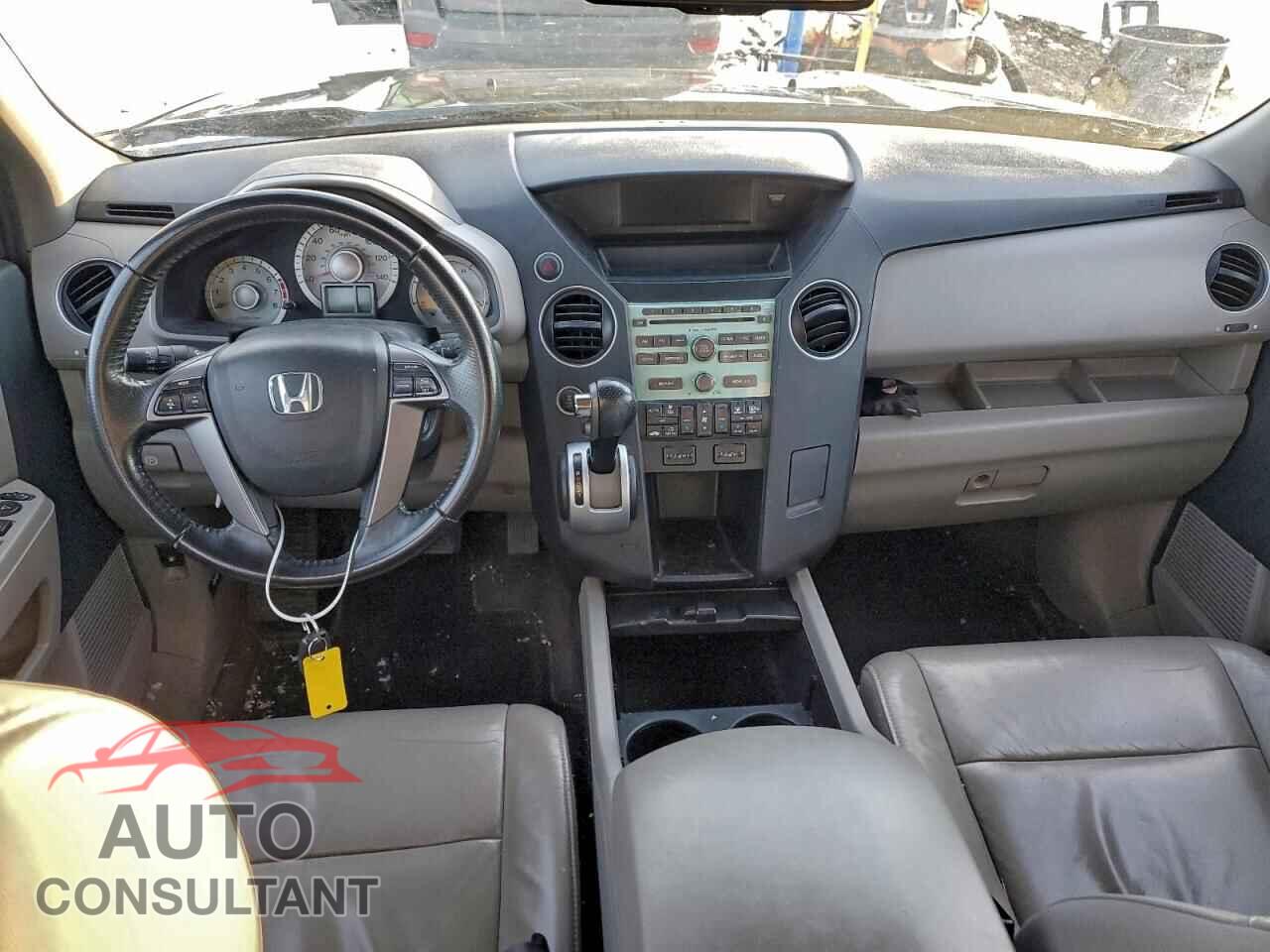 HONDA PILOT 2011 - 5FNYF4H51BB085265