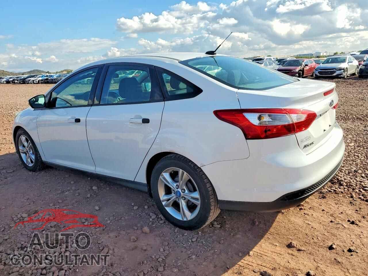 FORD FOCUS 2014 - 1FADP3F27EL163232