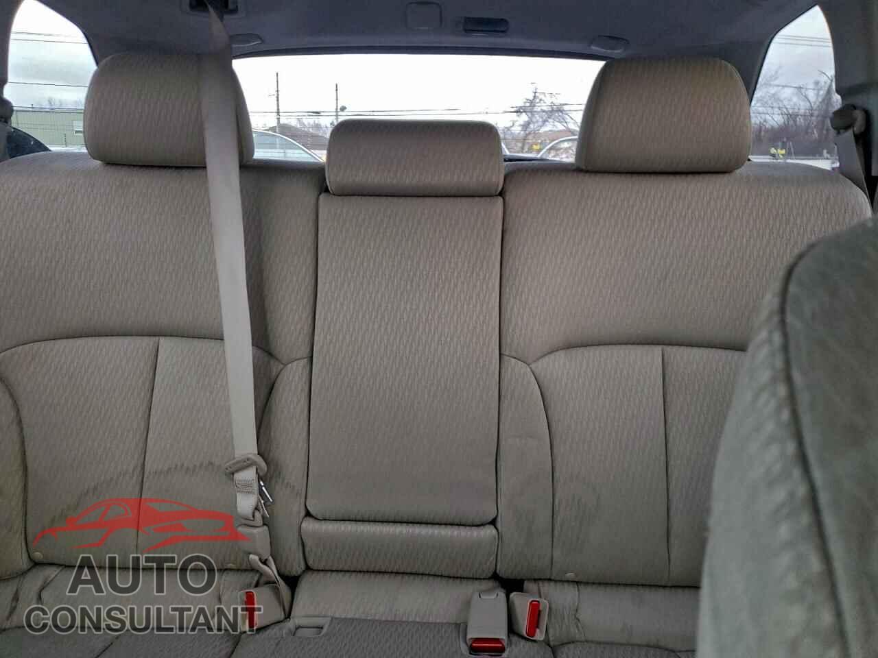 SUBARU OUTBACK 2010 - 4S4BRBCC7A3354318