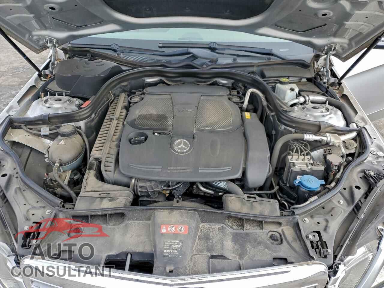 MERCEDES-BENZ E-CLASS 2012 - WDDHF5KB2CA592406
