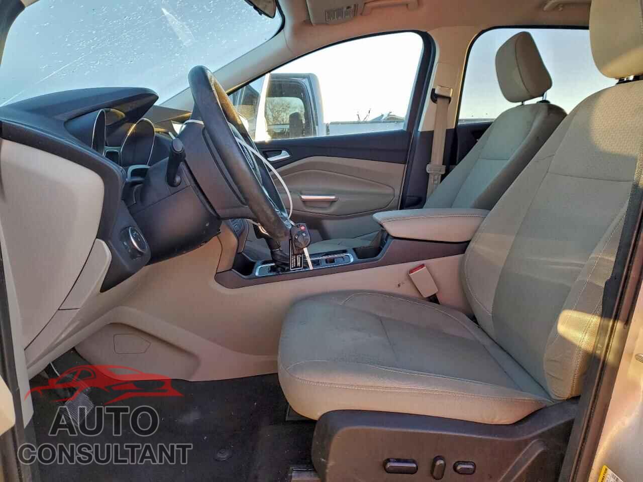 FORD ESCAPE 2018 - 1FMCU9GD3JUD50968