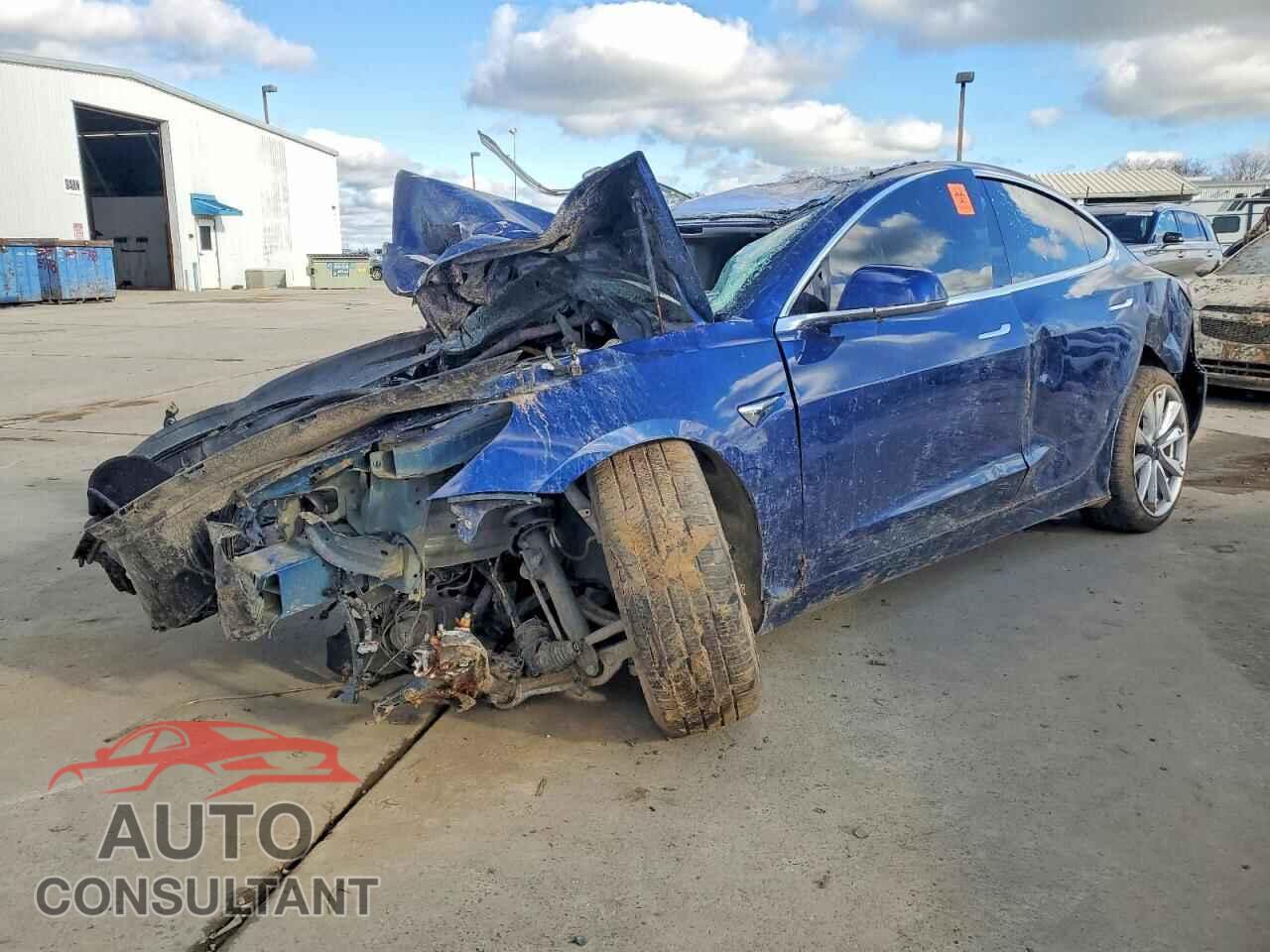 TESLA MODEL 3 2018 - 5YJ3E1EA1JF040256