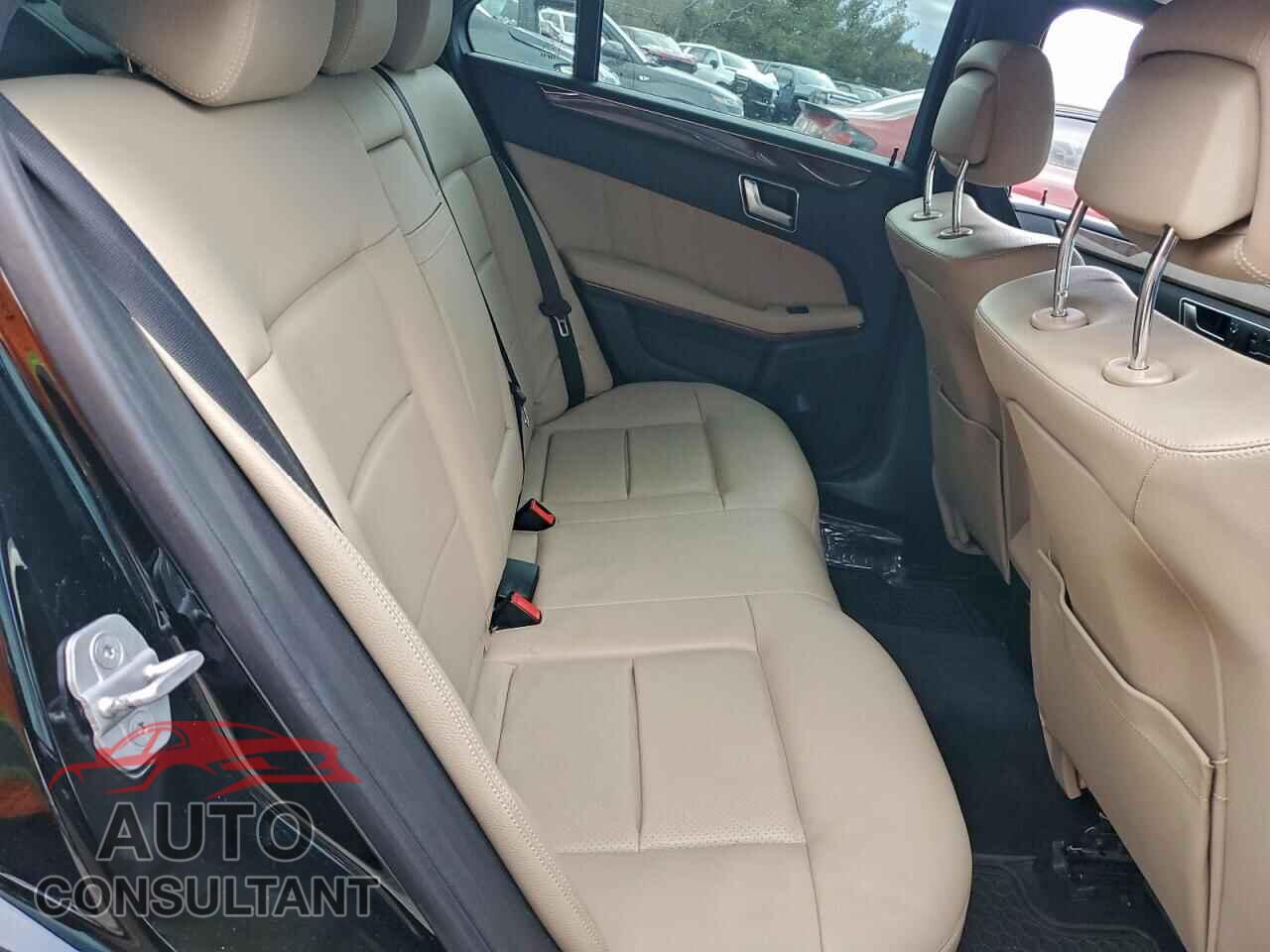 MERCEDES-BENZ E-CLASS 2012 - WDDHF8JB4CA658795