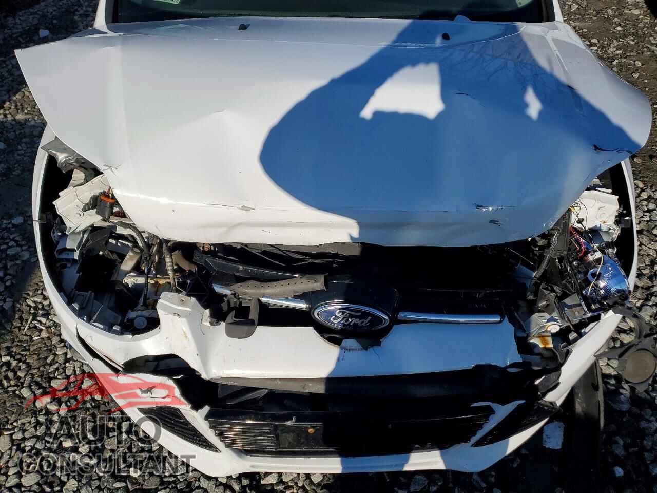 FORD FOCUS 2012 - 1FAHP3K23CL419077