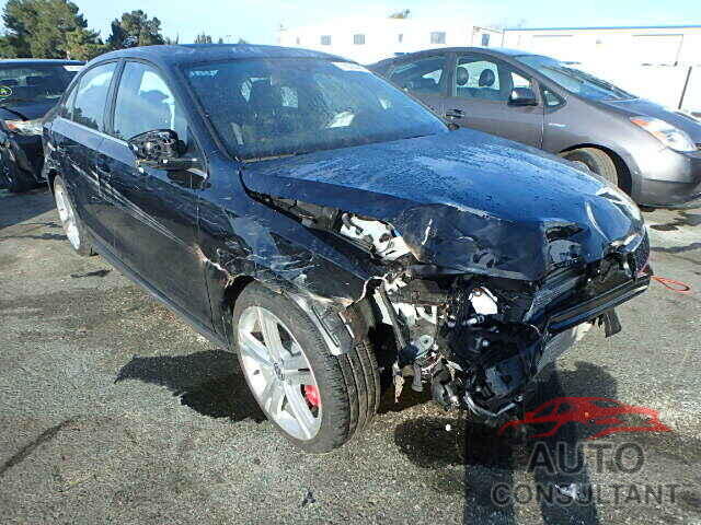 VOLKSWAGEN JETTA 2015 - 3VW5T7AJ0FM224028