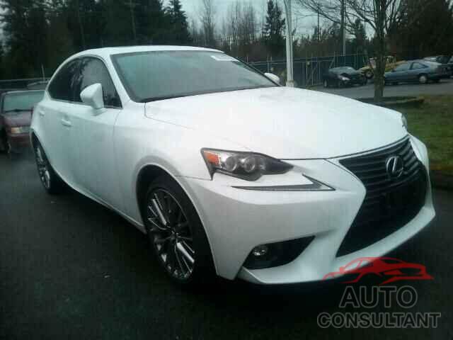 LEXUS IS250 2015 - JTHBF1D29F5049328