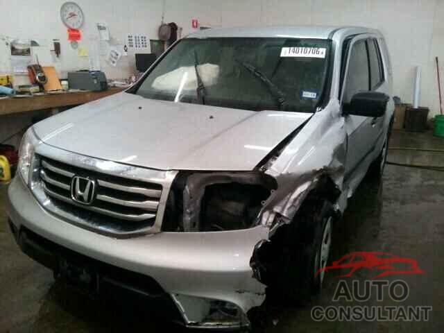 HONDA PILOT 2015 - 5FNYF3H28FB028499