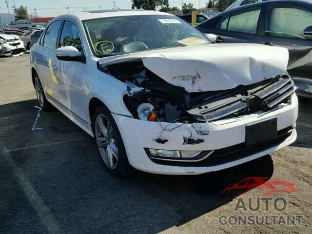 VOLKSWAGEN PASSAT 2015 - 1VWBT7A33FC072462