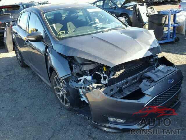 FORD FOCUS 2015 - 1FADP3F21FL375173