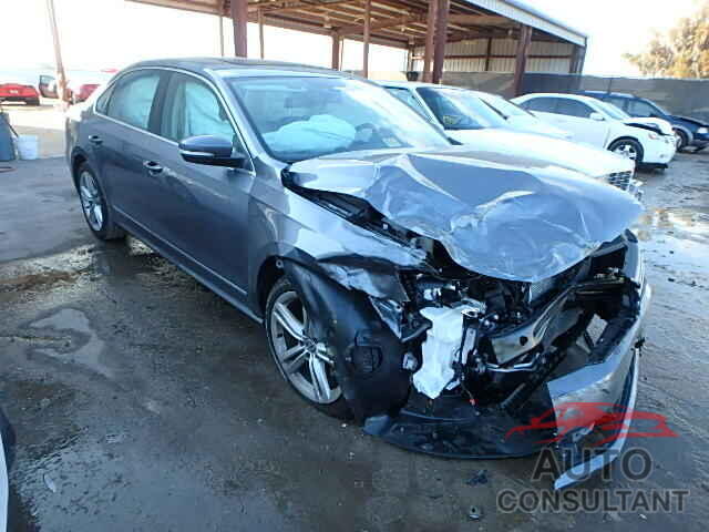 VOLKSWAGEN PASSAT 2015 - 1VWBT7A31FC013099