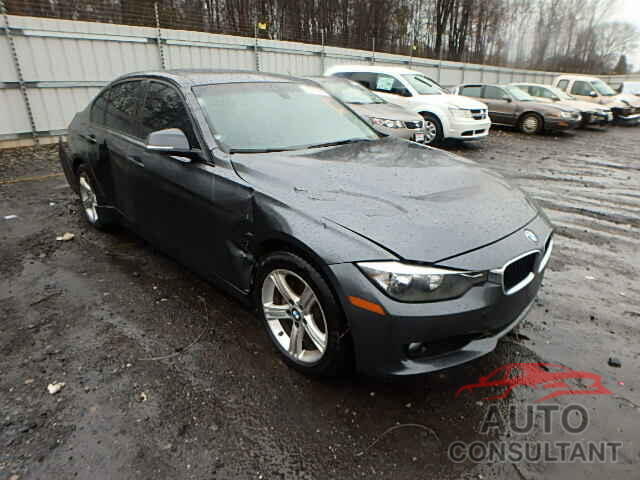BMW 3 SERIES 2015 - WBA3A5C5XFF607637