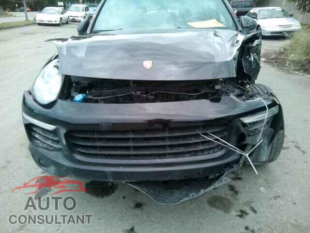 PORSCHE CAYENNE 2016 - WP1AA2A2XGLA01855
