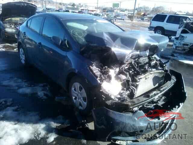 KIA FORTE 2015 - KNAFX4A6XF5337977
