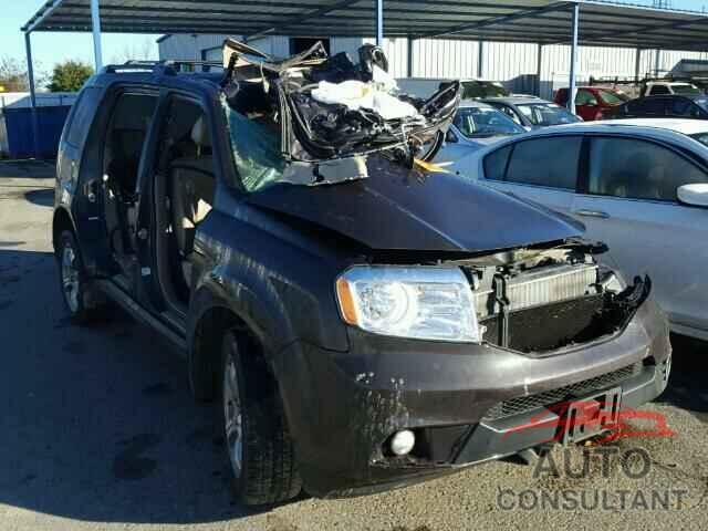 HONDA PILOT 2015 - 5FNYF4H50FB048360