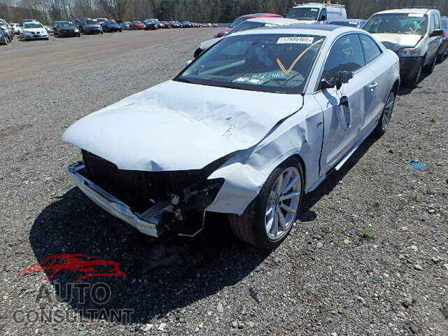 AUDI A5 2015 - WAUMFAFR8FA021206