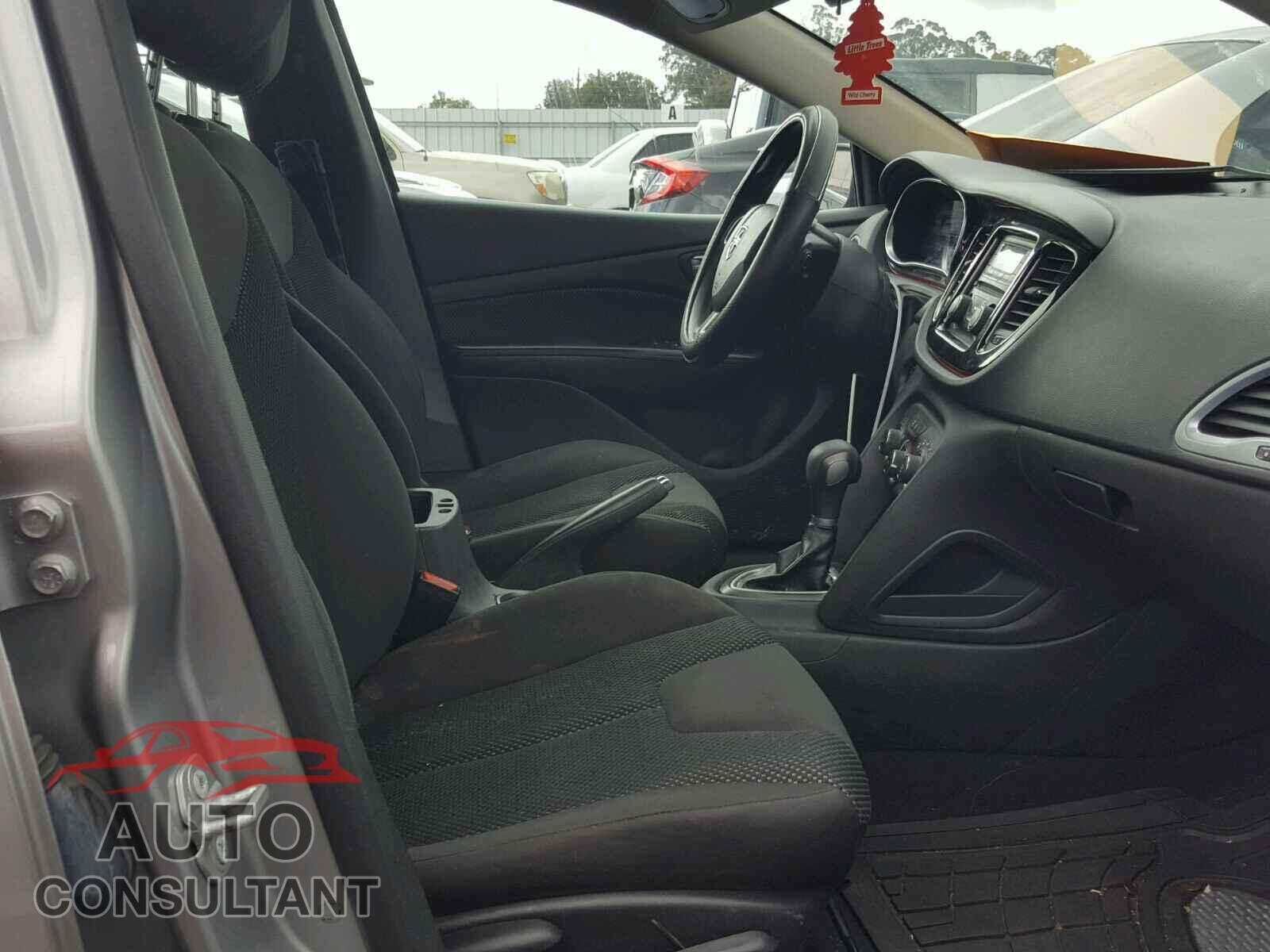 DODGE DART 2015 - 1C3CDFAA2FD223982