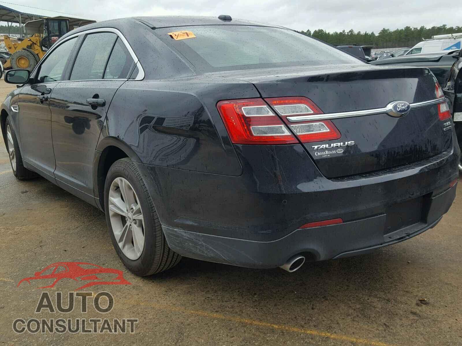FORD TAURUS 2017 - 1FAHP2E84HG110860