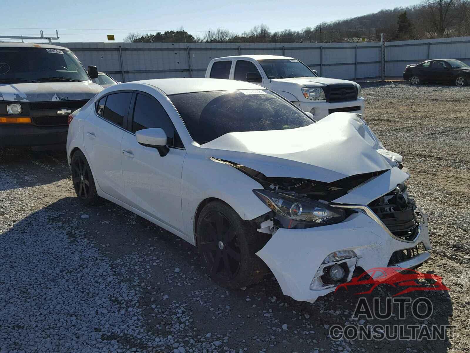 MAZDA 3 2015 - 3MZBM1V74FM213447