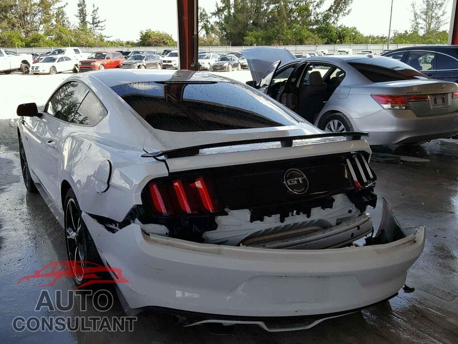 FORD MUSTANG 2016 - 1FA6P8CF3G5240960