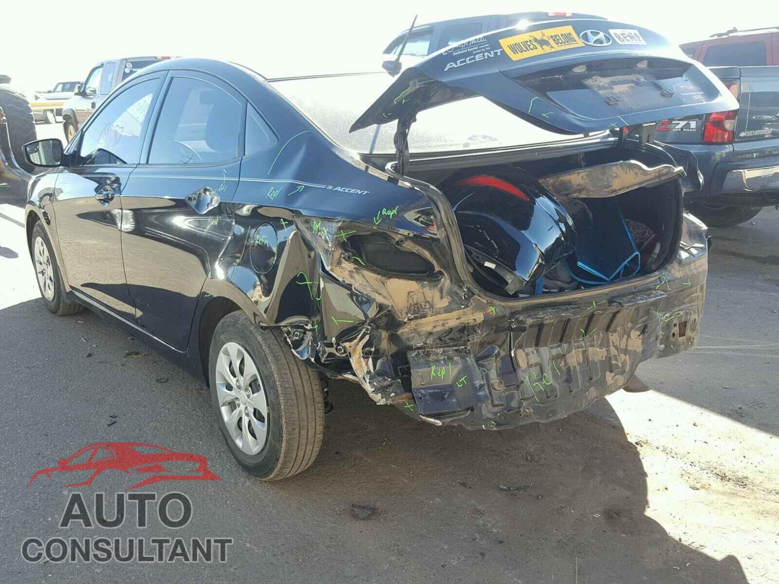 HYUNDAI ACCENT 2015 - KMHCT4AE8FU940176