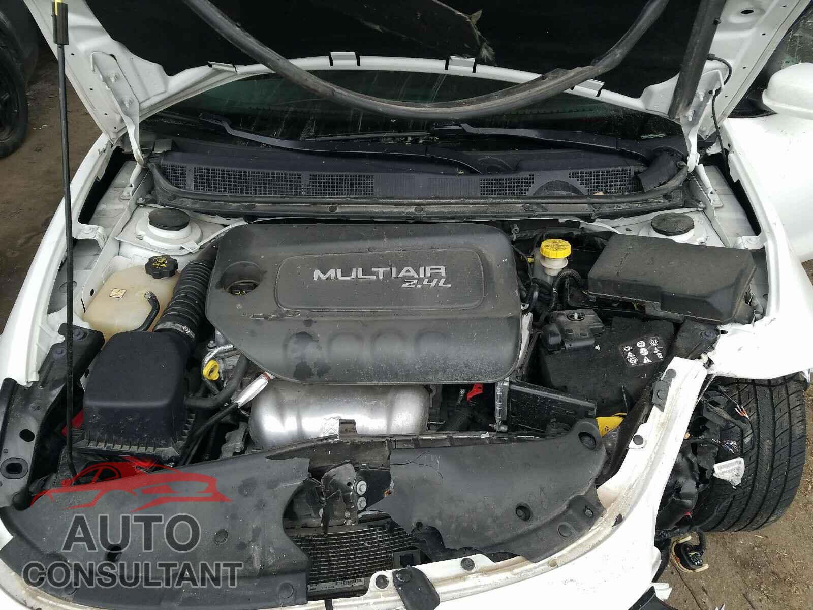 DODGE DART 2015 - 1HGCR2F34HA041433