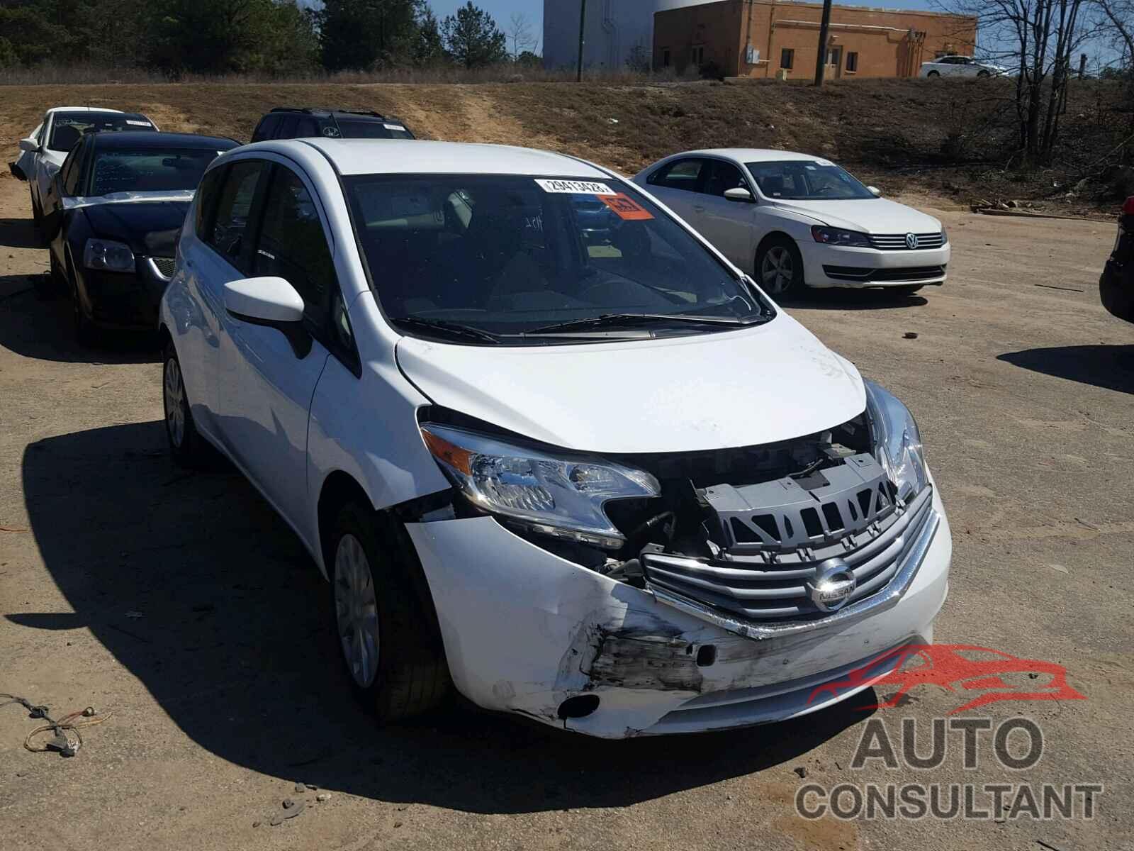 NISSAN VERSA 2015 - 3N1CE2CP8FL412202