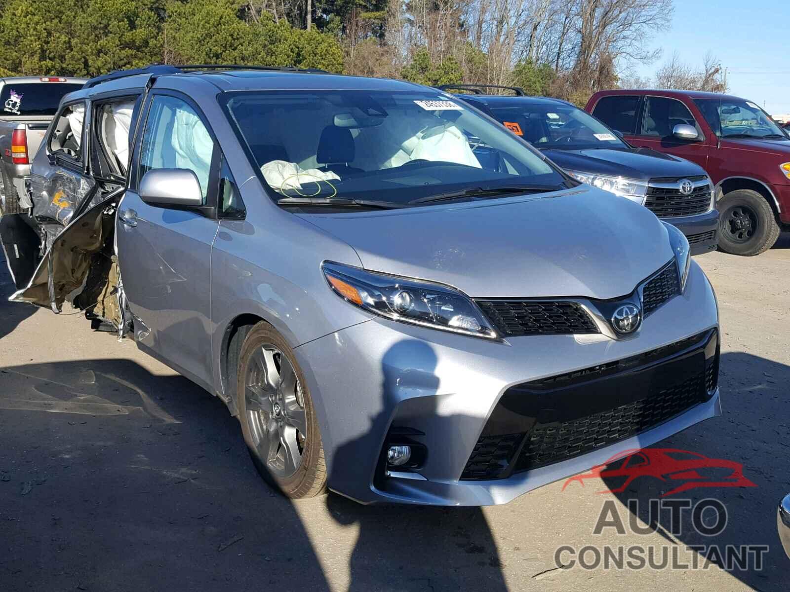 TOYOTA SIENNA 2018 - 5TDXZ3DC0JS904004