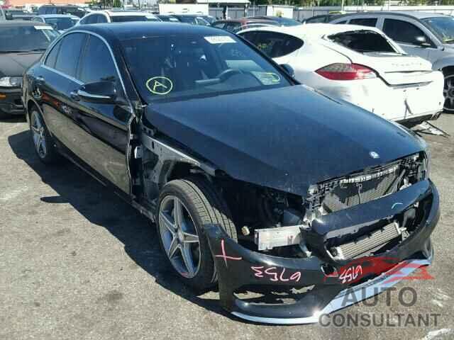 MERCEDES-BENZ C300 2015 - 55SWF4JB2FU044039