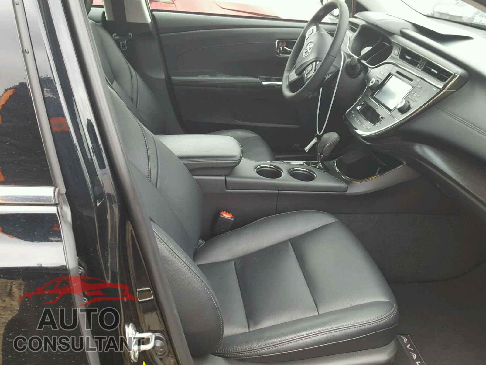 TOYOTA AVALON 2018 - 4T1BK1EB0JU281144