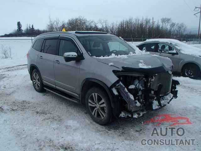 HONDA PILOT 2017 - 5FNYF6H8XHB501165