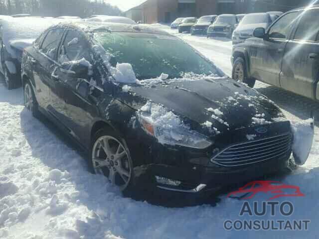 FORD FOCUS 2016 - 1FADP3J2XGL239942