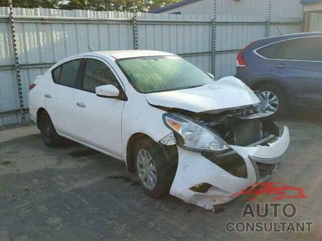 NISSAN VERSA 2015 - 3N1CN7AP2FL841304