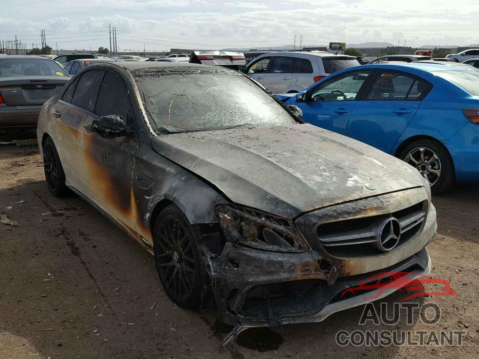 MERCEDES-BENZ C63 2017 - 55SWF8HB8HU186170