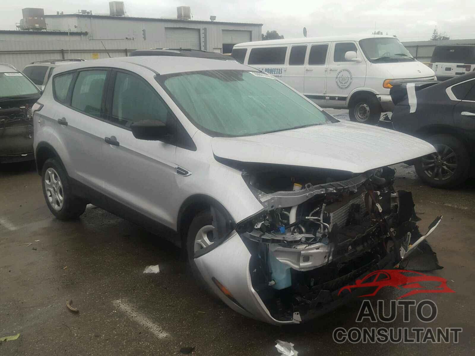 FORD ESCAPE 2018 - 1FMCU0F75JUA35077