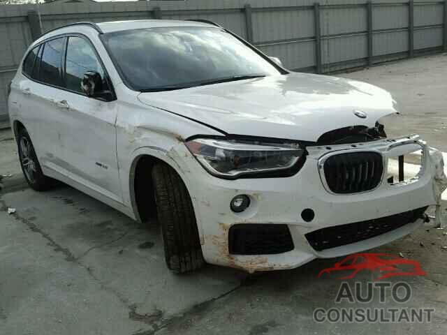 BMW X1 2016 - WBXHT3C34GP886149