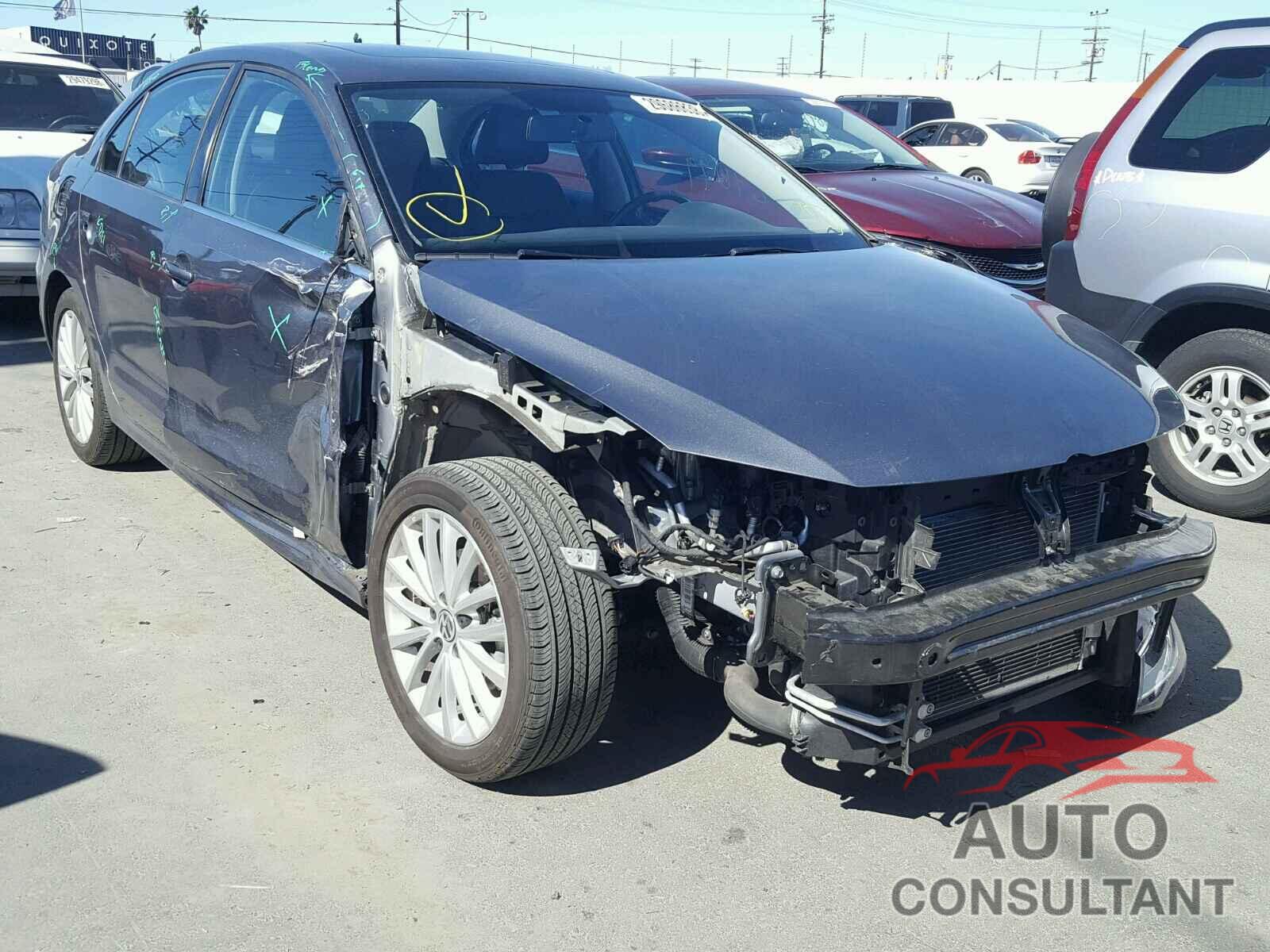 VOLKSWAGEN JETTA 2015 - 3VWD17AJ7FM219331