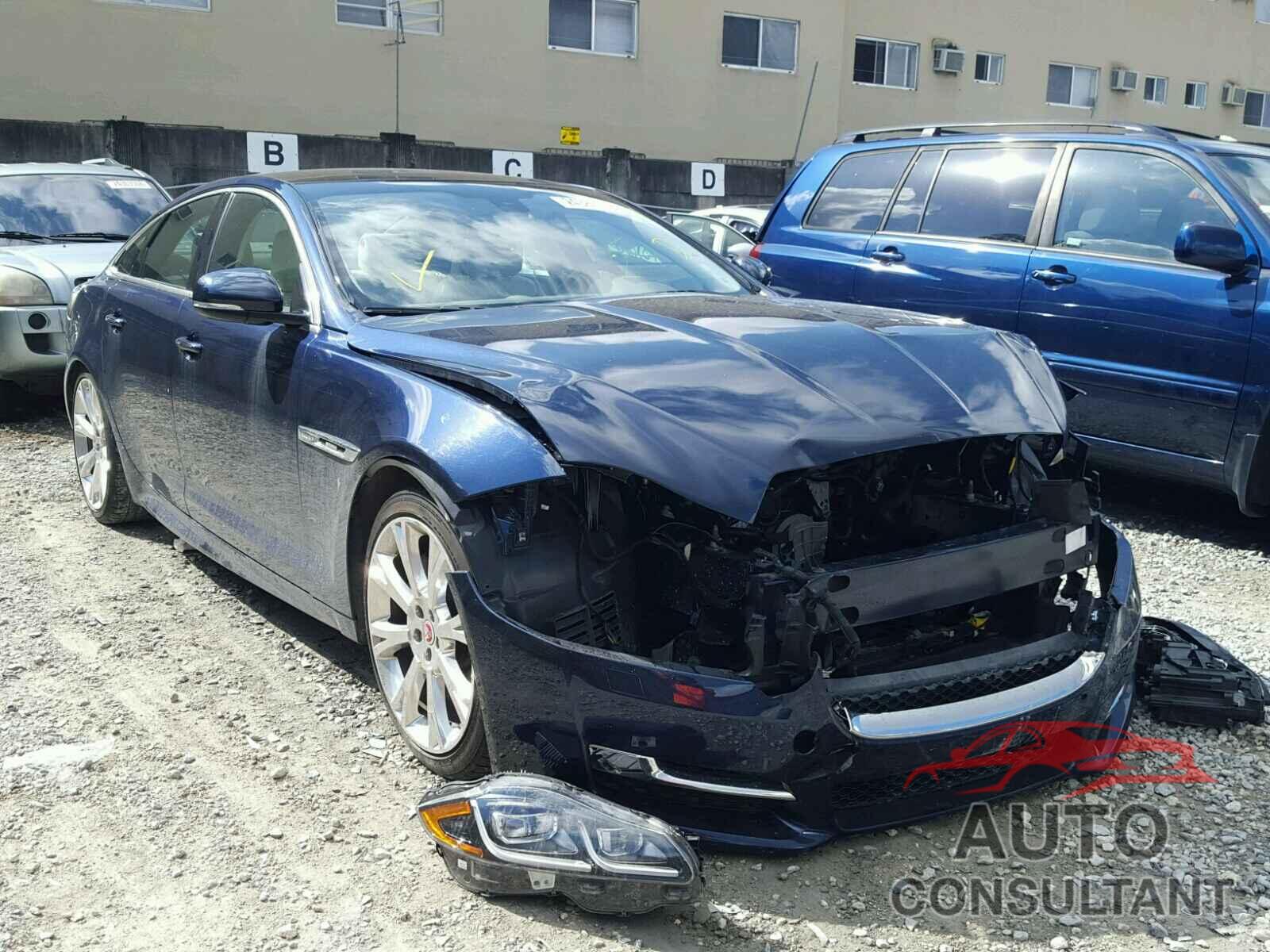 JAGUAR XJ 2016 - SAJWA1C74G8V92747