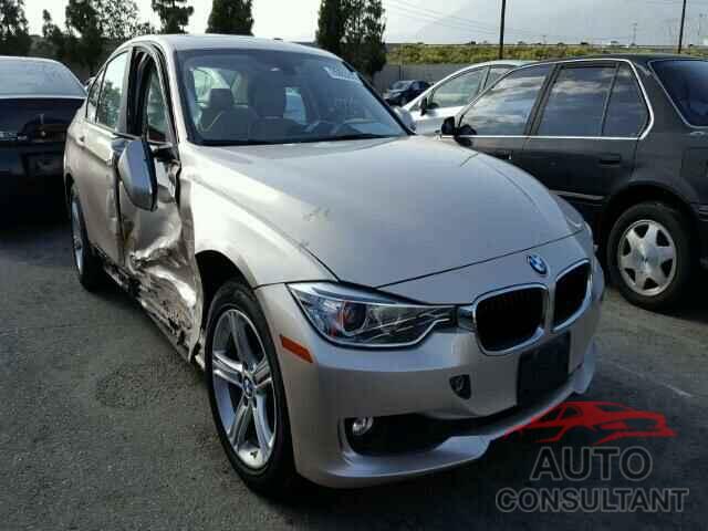 BMW 3 SERIES 2015 - WBA3B1C59FK136920