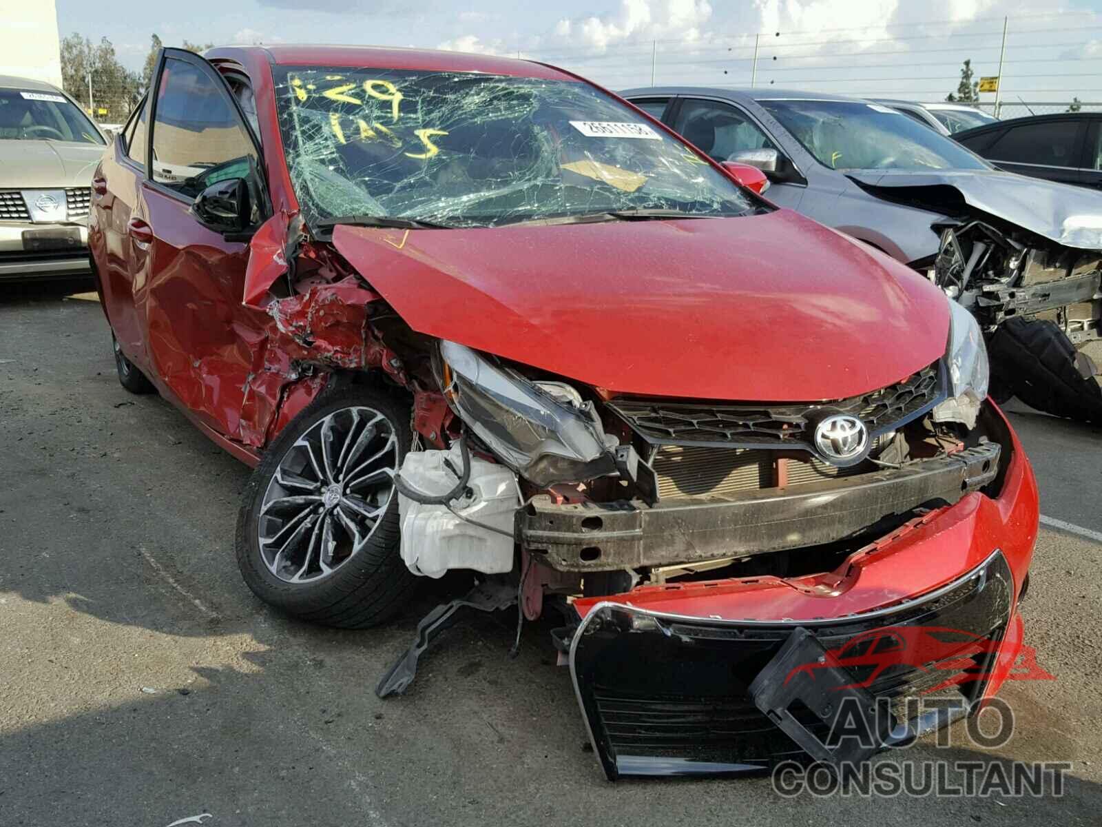 TOYOTA COROLLA 2015 - 5YFBURHE4FP245500