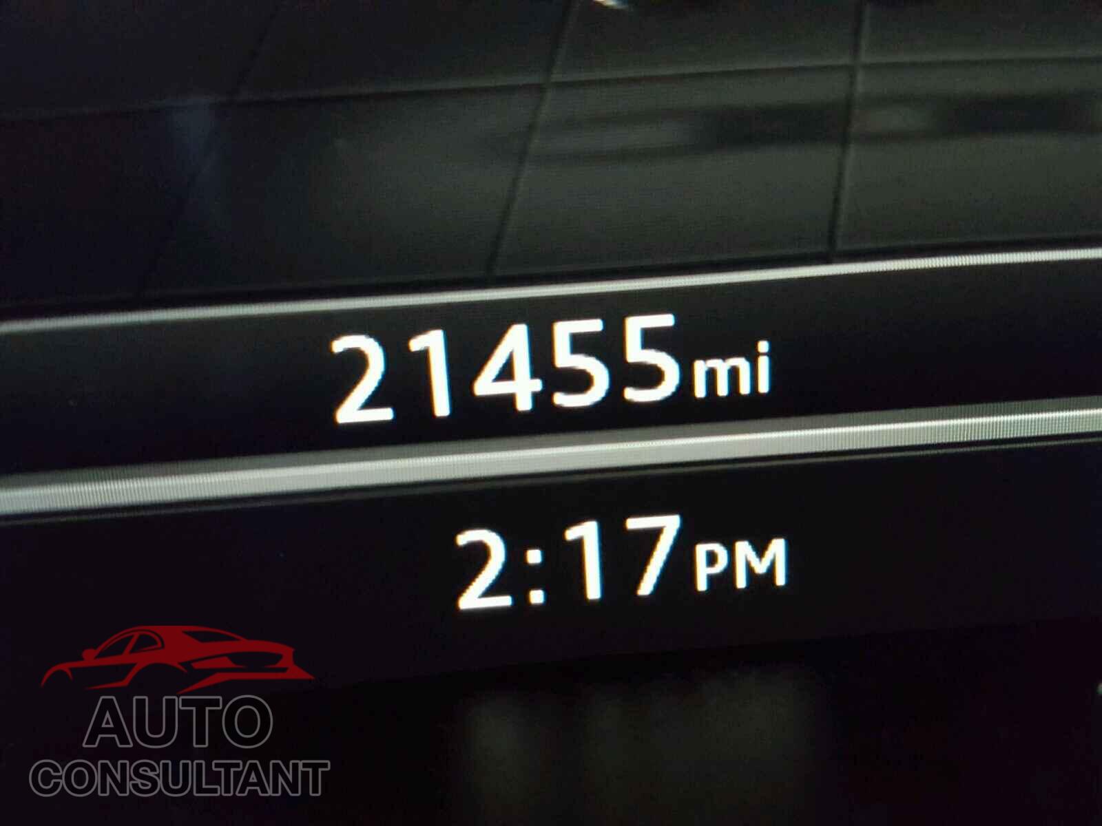 AUDI A4 2017 - WAUDNAF44HN045702