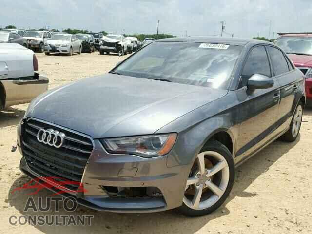 AUDI A3 2016 - WAUA7GFF5G1023764
