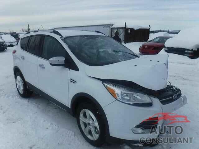 FORD ESCAPE 2015 - 1FMCU9G93FUC44751