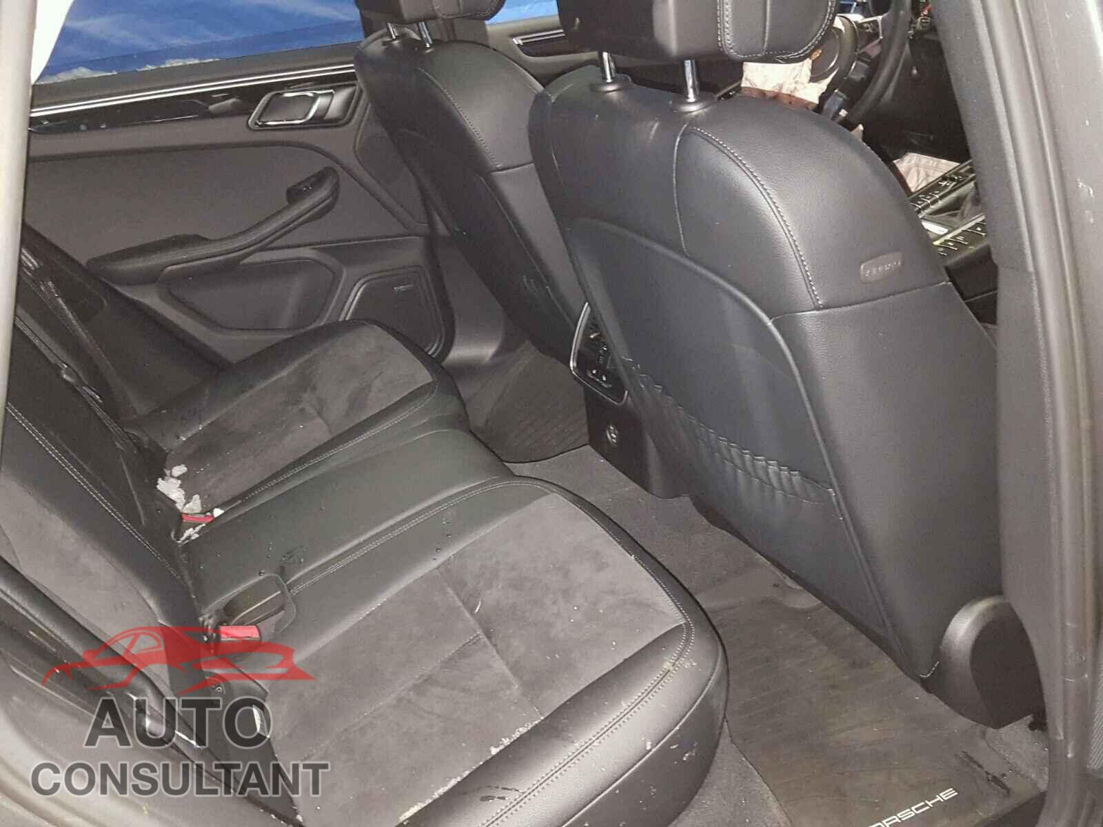PORSCHE MACAN 2017 - WP1AA2A51HLB81884