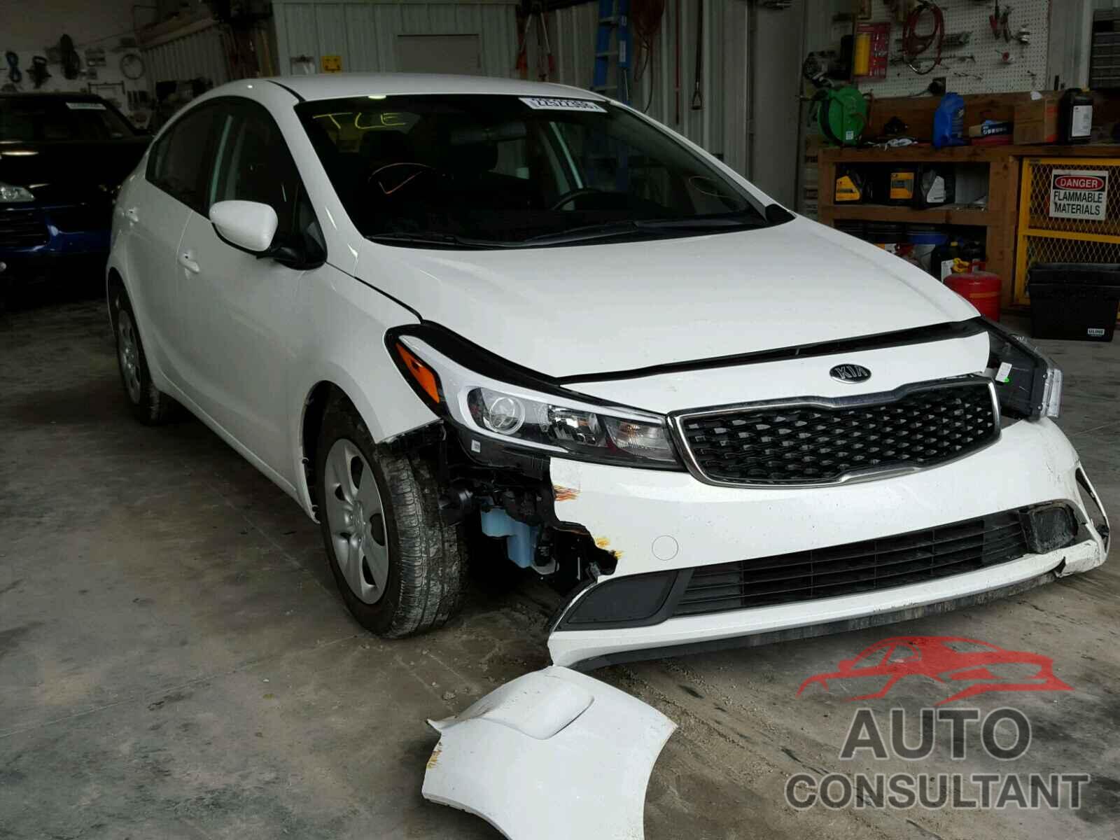 KIA FORTE 2017 - 3KPFK4A70HE121167