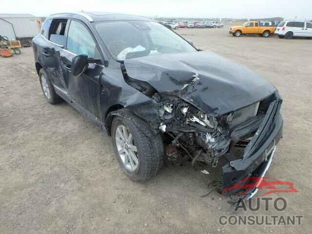 VOLVO XC60 2015 - YV4952RCXF2565576