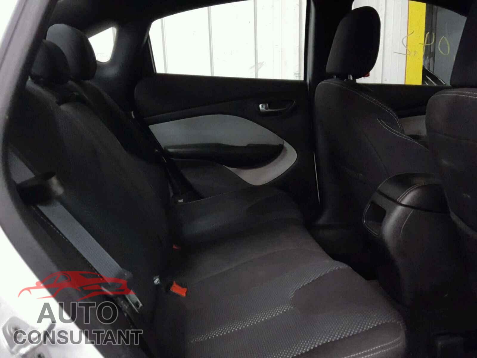 DODGE DART 2015 - 1C3CDFBB1FD200832